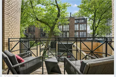 65 W Schiller Street, Chicago, IL 60610 - Photo 17