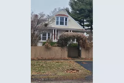 630 Whitney Avenue, Winthrop Harbor, IL 60096 - Photo 1