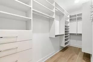 1443 W Roscoe St, Chicago, IL 60657 - Photo 11