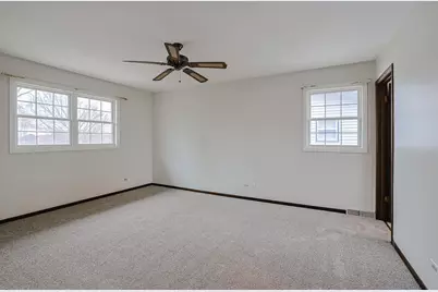 961 Dearborn Circle, Carol Stream, IL 60188 - Photo 19