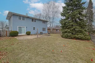 961 Dearborn Cir, Carol Stream, IL 60188 - Photo 33