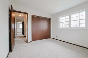 961 Dearborn Cir, Carol Stream, IL 60188 - Photo 23