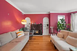 6926 S Paxton Ave, Chicago, IL 60649 - Photo 9