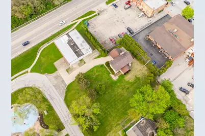 4703 Garfield Avenue, Lisle, IL 60532 - Photo 11