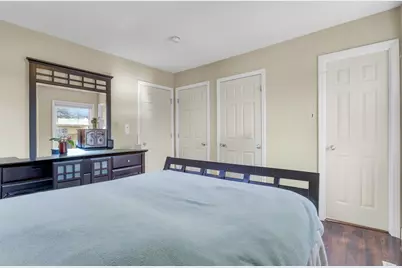 1501 Washington Street, Lake in the Hills, IL 60156 - Photo 13