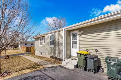 1501 Washington Street, Lake in the Hills, IL 60156 - Photo 19