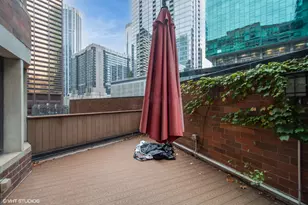 211 E Ohio St, Chicago, IL 60611 - Photo 17