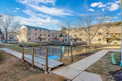 2215 Nichols Road #21C, Arlington Heights, IL 60004 - Photo 3