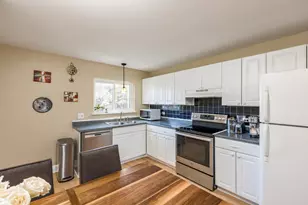 2215 Nichols Rd, Arlington Heights, IL 60004 - Photo 13