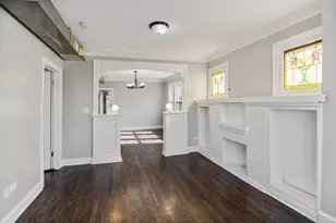 6633 S Campbell Ave, Chicago, IL 60629 - Photo 17