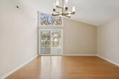 17914 W Twin Lakes Boulevard, Grayslake, IL 60030 - Photo 13