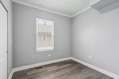 1509 W 72nd Place, Chicago, IL 60636 - Photo 11