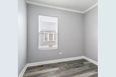 1509 W 72nd Place, Chicago, IL 60636 - Photo 9