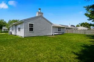 1704 Nancy Beth Dr, Champaign, IL 61822 - Photo 11