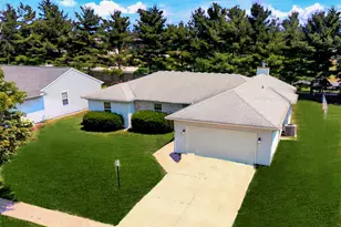 1704 Nancy Beth Dr, Champaign, IL 61822 - Photo 3