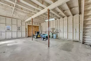 3303 Vermont Rd, Woodstock, IL 60098 - Photo 107