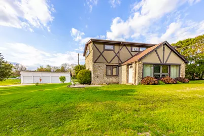 4703 Garfield Avenue, Lisle, IL 60532 - Photo 3