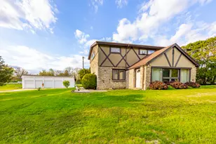 4703 Garfield Ave, Lisle, IL 60532 - Photo 3