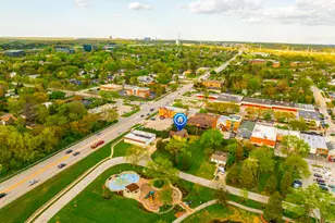 4703 Garfield Ave, Lisle, IL 60532 - Photo 9