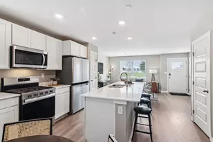 3157 Grande Ln, Yorkville, IL 60560 - Photo 7