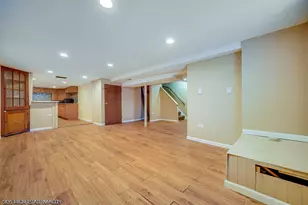 9323 S Rhodes Ave, Chicago, IL 60619 - Photo 13