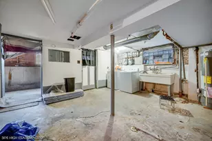 9323 S Rhodes Ave, Chicago, IL 60619 - Photo 27