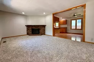 2707 Worcester Dr, Champaign, IL 61821 - Photo 43
