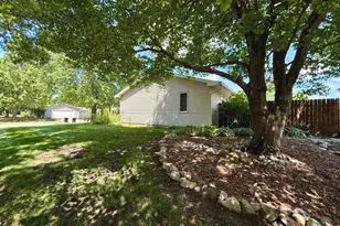 2707 Worcester Dr, Champaign, IL 61821 - Photo 7