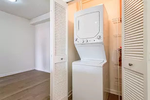 1212 N Wells Ave, Chicago, IL 60610 - Photo 15