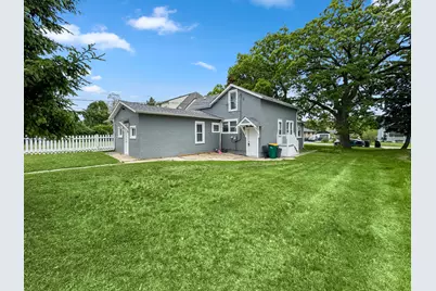 1910 Elim Avenue, Zion, IL 60099 - Photo 17