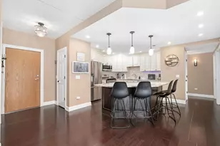 8727 W Bryn Mawr Ave, Chicago, IL 60631 - Photo 5