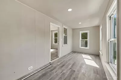 1615 Glenn Drive, North Chicago, IL 60064 - Photo 9