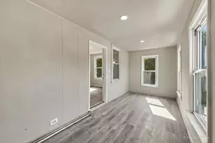 1615 Glenn Dr, North Chicago, IL 60064 - Photo 9