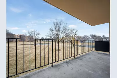 101 Bar Harbour Road #2M, Schaumburg, IL 60193 - Photo 17