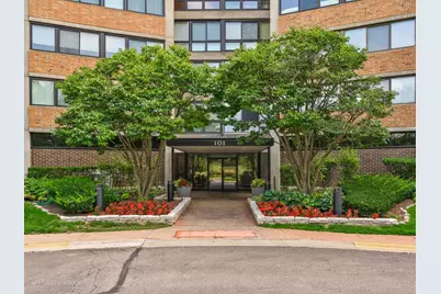 101 Bar Harbour Road #2M, Schaumburg, IL 60193 - Photo 1