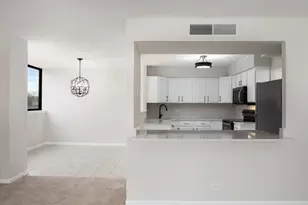 101 Bar Harbour Rd, Schaumburg, IL 60193 - Photo 5