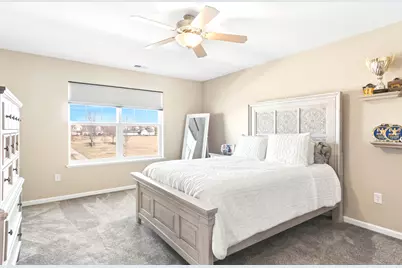 1274 Hawk Hollow Drive, Yorkville, IL 60560 - Photo 7