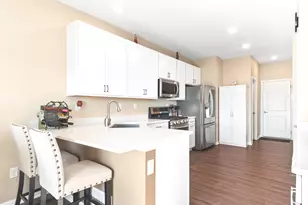 1274 Hawk Hollow Dr, Yorkville, IL 60560 - Photo 5