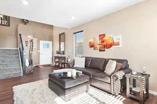 1274 Hawk Hollow Dr, Yorkville, IL 60560 - Photo 3