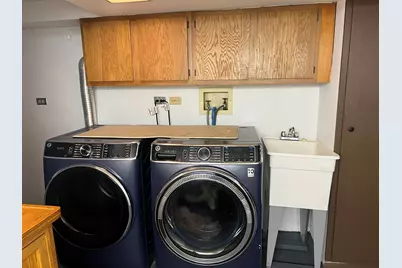 7813 W 65th Place, Bedford Park, IL 60501 - Photo 33