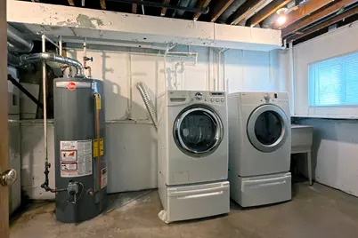 240 Hatlen Avenue, Mount Prospect, IL 60056 - Photo 29