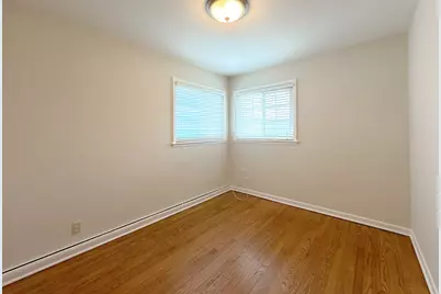 240 Hatlen Avenue, Mount Prospect, IL 60056 - Photo 15