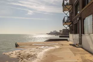 7649 N Eastlake Terrace, Chicago, IL 60626 - Photo 27