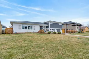 1106 N 13th Ave, Melrose Park, IL 60160 - Photo 3