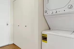 30 E Huron St, Chicago, IL 60611 - Photo 23