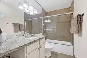 30 E Huron St, Chicago, IL 60611 - Photo 17