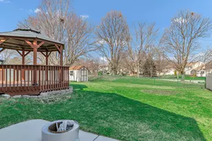 307 Orchard Ln, Bloomingdale, IL 60108 - Photo 5