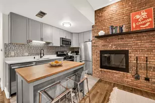 803 W Oakdale Ave, Chicago, IL 60657 - Photo 7