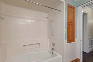 2014 Glenview Rd, Rockford, IL 61107 - Photo 55