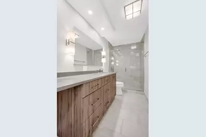 30 E Huron Street #4901, Chicago, IL 60611 - Photo 15